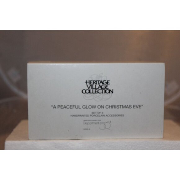 Dept 56 Dickens Village - A Peaceful Glow on Christmas Eve - Picture 7 of 8